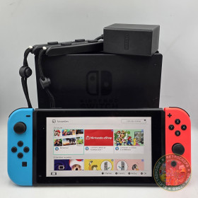 Console NINTENDO SWITCH Noir 32 GO Bleu Rouge Neon 